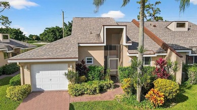 Beautifully maintained 3-bed, 2.5-bath villa with golf course on Fountains Golf and Country Club in Florida - for sale on GolfHomes.com, golf home, golf lot