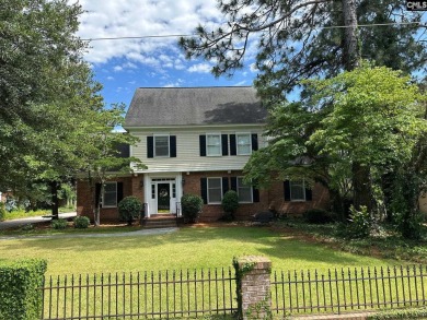 Spaciously and thoughtfully designed, this all-brick 5 bedroom on The Wildewood Country Club in South Carolina - for sale on GolfHomes.com, golf home, golf lot
