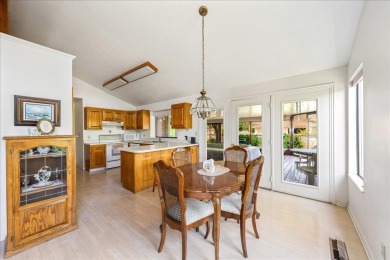 Location! Location! Situated in a quiet cul-de-sac next to the on Bloomington Country Club in Utah - for sale on GolfHomes.com, golf home, golf lot