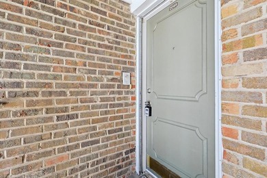 Fall in love with this updated 2nd (top) floor 1 bedroom, 1 bath on Prestonwood Country Club - Dallas County in Texas - for sale on GolfHomes.com, golf home, golf lot