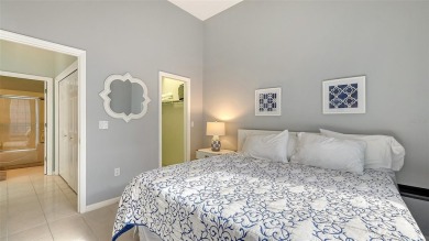 This beautiful 2-bedroom, 2-bathroom villa in the award-winning on University Park Country Club in Florida - for sale on GolfHomes.com, golf home, golf lot