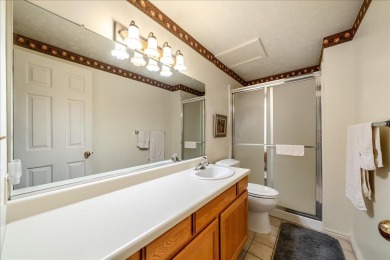 Location! Location! Situated in a quiet cul-de-sac next to the on Bloomington Country Club in Utah - for sale on GolfHomes.com, golf home, golf lot