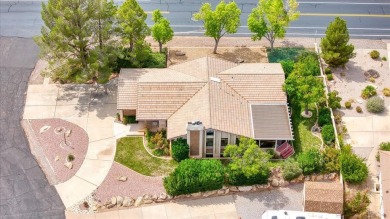 Location! Location! Situated in a quiet cul-de-sac next to the on Bloomington Country Club in Utah - for sale on GolfHomes.com, golf home, golf lot
