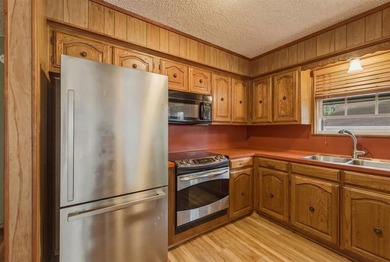 The Ultimate Holly Lake Retreat: Modern Updates & Resort Living
 on Holly Lake Ranch Golf Club in Texas - for sale on GolfHomes.com, golf home, golf lot