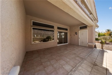 This charming single-story, 2-bedroom home with a den and 2 on Highland Falls Golf Club in Nevada - for sale on GolfHomes.com, golf home, golf lot