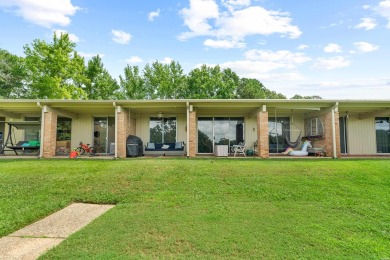 Welcome to your dream home! This stunning 3-bedroom, 2-bathroom on Belvedere Golf Club in Arkansas - for sale on GolfHomes.com, golf home, golf lot