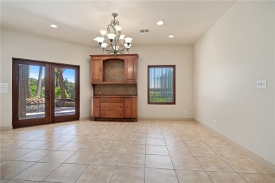 *Fabulous Tropical Oasis!* This gorgeous pool & hot tub with on Rockport Country Club in Texas - for sale on GolfHomes.com, golf home, golf lot