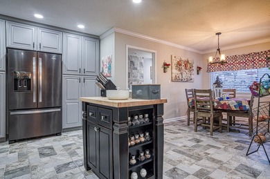 ***BRING ALL OFFERS*** Beautifully updated, open floor plan on on Cortez Golf Course in Arkansas - for sale on GolfHomes.com, golf home, golf lot