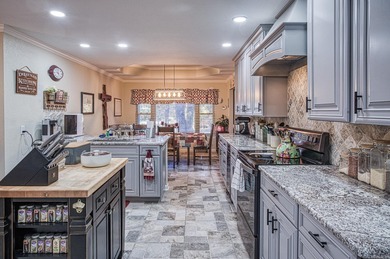 ***BRING ALL OFFERS*** Beautifully updated, open floor plan on on Cortez Golf Course in Arkansas - for sale on GolfHomes.com, golf home, golf lot