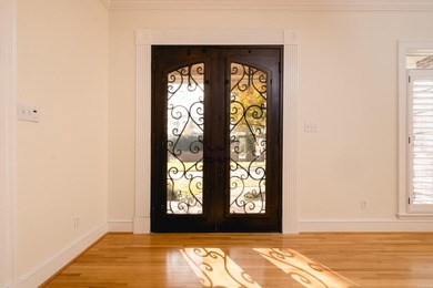 This beautiful CUSTOM home on the prestigious Founder's Course on Chenal Country Club - Bear Den Mountain in Arkansas - for sale on GolfHomes.com, golf home, golf lot