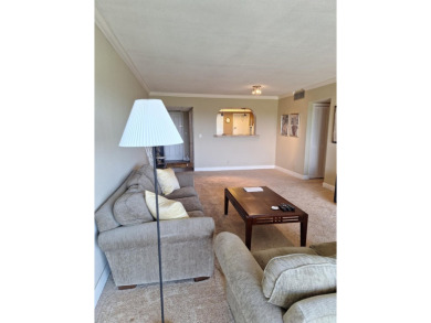 HUGE PRICE REDUCTION..E LIVE THE LIFESTYLE! Breathtaking on Palm-Aire Country Club and Resort - Palms in Florida - for sale on GolfHomes.com, golf home, golf lot