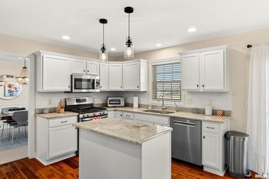 Welcome to this pristine 4-bedroom, 3.5 bathroom residence on WeaverRidge Golf Club in Illinois - for sale on GolfHomes.com, golf home, golf lot