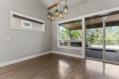 Welcome home to this beautifully crafted single-level residence on  in Oregon - for sale on GolfHomes.com, golf home, golf lot