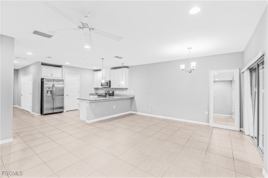 Welcome to a beautifully maintained townhome located in the on Gateway Golf and Country Club in Florida - for sale on GolfHomes.com, golf home, golf lot