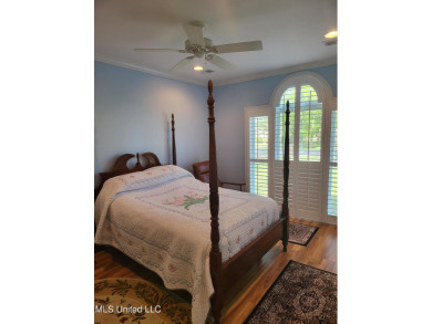 3 Bedrooms, 2 3/4 Bathrooms all on one level overlooking the #1 on Wedgewood Golfers Club in Mississippi - for sale on GolfHomes.com, golf home, golf lot