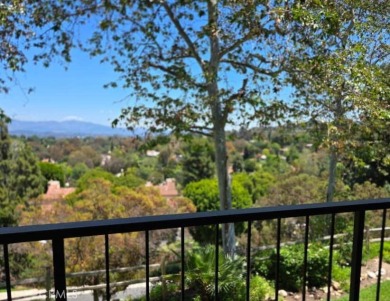 What a view! PRICED TO SELL FAST spacious 2 bed & 1.75 bath on Leisure Village Par 3 Golf Course in California - for sale on GolfHomes.com, golf home, golf lot