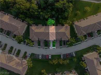 Welcome to a beautifully maintained townhome located in the on Gateway Golf and Country Club in Florida - for sale on GolfHomes.com, golf home, golf lot
