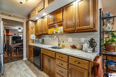 Enjoy the peace and privacy of Doe Valley gated community in on Doe Valley Country Club in Kentucky - for sale on GolfHomes.com, golf home, golf lot