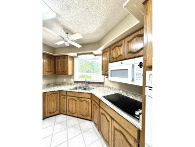 Step into this adorable home in Hot Springs Village! This home on DeSoto Golf Course in Arkansas - for sale on GolfHomes.com, golf home, golf lot