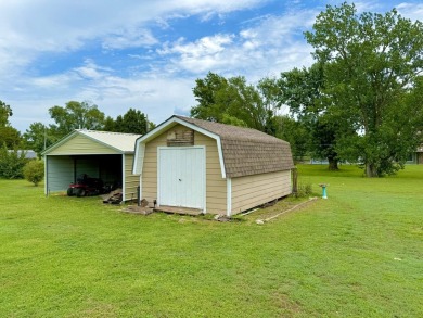 Welcome to this very well maintained and updated 2544 sq ft home on Stone Creek Golf Course in Kansas - for sale on GolfHomes.com, golf home, golf lot