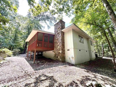 Step into this adorable home in Hot Springs Village! This home on DeSoto Golf Course in Arkansas - for sale on GolfHomes.com, golf home, golf lot