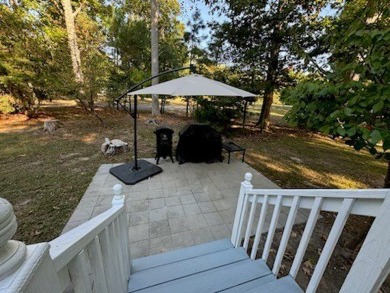 Beautiful home in popular Captain's Cove.  Located on a large on Captains Cove Golf and Yacht Club in Virginia - for sale on GolfHomes.com, golf home, golf lot