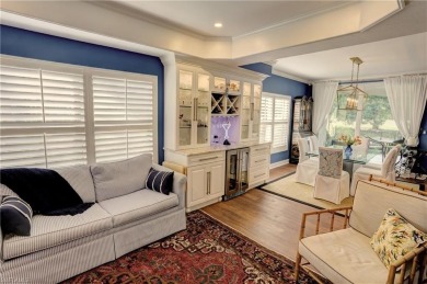 Elegant 1st floor corner condo with large lanai overlooking lake on Wyndemere Country Club in Florida - for sale on GolfHomes.com, golf home, golf lot