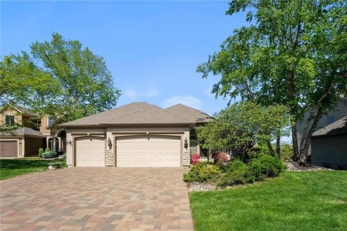 Welcome to this beautiful 3BR/3.1BA Reverse 1.5 story in the on Staley Farms Golf Club in Missouri - for sale on GolfHomes.com, golf home, golf lot