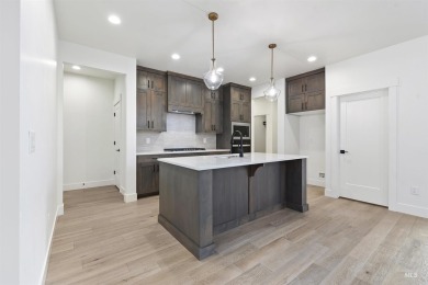 The Hickory plan by Tresidio Homes is located in the on Falcon Crest Golf Club in Idaho - for sale on GolfHomes.com, golf home, golf lot