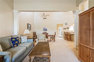 Charming location 2 / 2.5 Townhome. Updated kitchen, granite on Grand Harbor Golf and Country Club in Florida - for sale on GolfHomes.com, golf home, golf lot