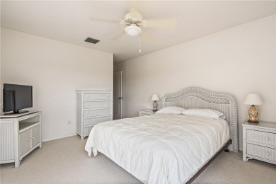 Charming location 2 / 2.5 Townhome. Updated kitchen, granite on Grand Harbor Golf and Country Club in Florida - for sale on GolfHomes.com, golf home, golf lot