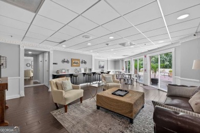RARE 2 bedroom 2 bath in the heart of Midtown/Buckhead with a on Bobby Jones Golf Club in Georgia - for sale on GolfHomes.com, golf home, golf lot
