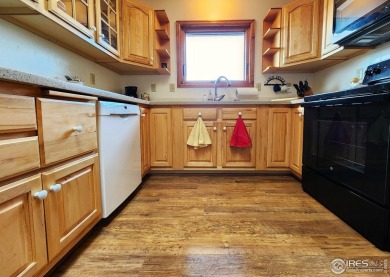 Walk into fantastic! This is a prime location for all things on Estes Park Golf Course in Colorado - for sale on GolfHomes.com, golf home, golf lot