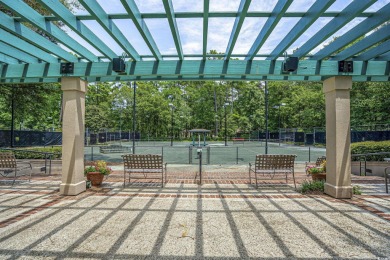 Rare opportunity to get a 3BR/3.5BA Teal Lake, Lake Villa!  End on  in South Carolina - for sale on GolfHomes.com, golf home, golf lot