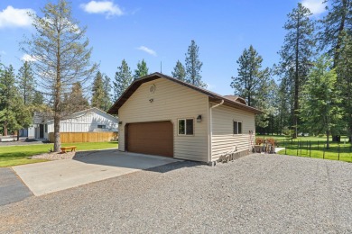 Welcome to this beautifully maintained one level home, nestled on Chewelah Golf and Country Club  in Washington - for sale on GolfHomes.com, golf home, golf lot
