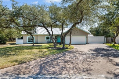 Charming 3-bedroom, 2-Bath home located on a peaceful cul-de-sac on Rockport Country Club in Texas - for sale on GolfHomes.com, golf home, golf lot