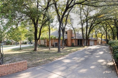 FANTASTIC OPPORTUNITY to purchase a sizeable 4 Bdrm., 3 bath on Pecan Plantation Country Club in Texas - for sale on GolfHomes.com, golf home, golf lot