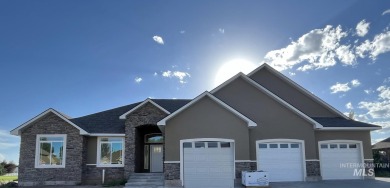 Beautiful new construction home with 6 bedrooms, 3 bathrooms on Sage Lakes Municipal Golf Course in Idaho - for sale on GolfHomes.com, golf home, golf lot