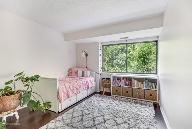 Welcome to 1800 Huntington Blvd Unit #203 - a beautifully on Hilldale Golf Club in Illinois - for sale on GolfHomes.com, golf home, golf lot