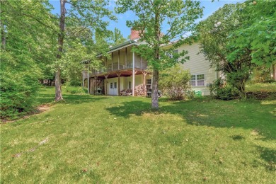 Welcome to this CHICKASAW POINT GOLF COURSE HOME situated on a on The Trail At Chickasaw Pointe in South Carolina - for sale on GolfHomes.com, golf home, golf lot