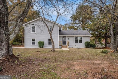 Amazing opportunity - *Move-In Ready* completely renovated 3 on Honey Creek Country Club in Georgia - for sale on GolfHomes.com, golf home, golf lot