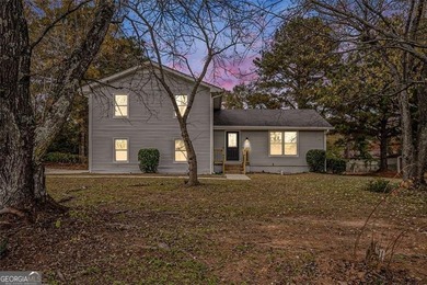 Amazing opportunity - *Move-In Ready* completely renovated 3 on Honey Creek Country Club in Georgia - for sale on GolfHomes.com, golf home, golf lot