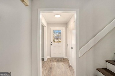 Amazing opportunity - *Move-In Ready* completely renovated 3 on Honey Creek Country Club in Georgia - for sale on GolfHomes.com, golf home, golf lot