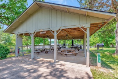 Welcome to this CHICKASAW POINT GOLF COURSE HOME situated on a on The Trail At Chickasaw Pointe in South Carolina - for sale on GolfHomes.com, golf home, golf lot