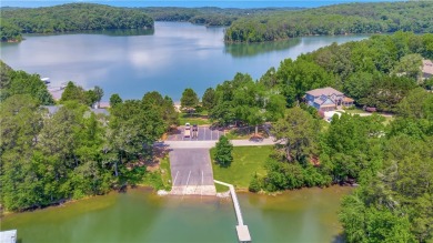 Welcome to this CHICKASAW POINT GOLF COURSE HOME situated on a on The Trail At Chickasaw Pointe in South Carolina - for sale on GolfHomes.com, golf home, golf lot