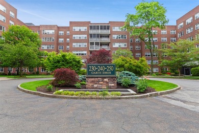 Welcome to Garth Essex. Enter through a welcoming foyer into a on Leewood Golf Club in New York - for sale on GolfHomes.com, golf home, golf lot