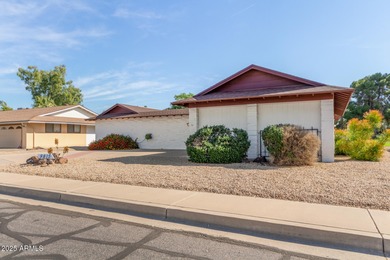 Don't miss this move-in ready 2-bedroom, 2-bath home in on Sun City Country Club in Arizona - for sale on GolfHomes.com, golf home, golf lot