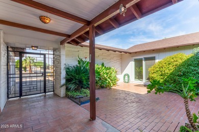 Don't miss this move-in ready 2-bedroom, 2-bath home in on Sun City Country Club in Arizona - for sale on GolfHomes.com, golf home, golf lot