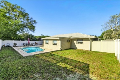 Well-maintained 3BR/2BA Pool home in Citrus Springs with on Citrus Springs Country Club in Florida - for sale on GolfHomes.com, golf home, golf lot