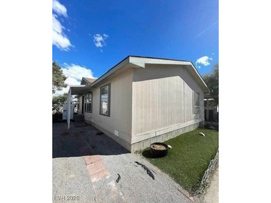 Welcome home to the AGE RESTRICTED Community of Desert Inn on Stallion Mountain Golf Course in Nevada - for sale on GolfHomes.com, golf home, golf lot